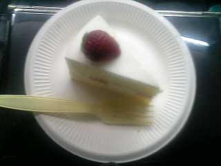 ケーキをいただきました